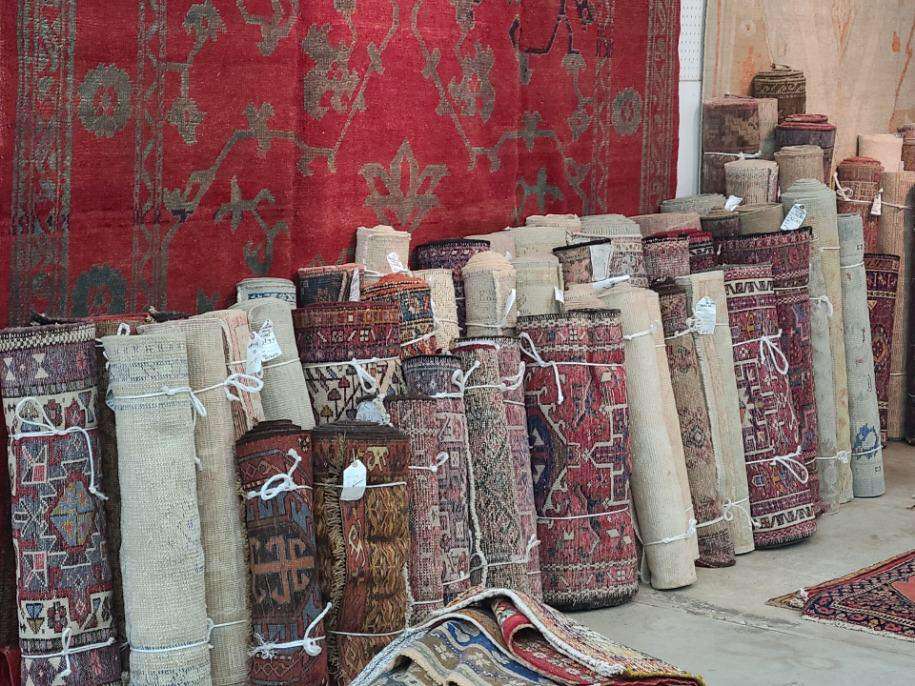 vintage rugs scotts antique market