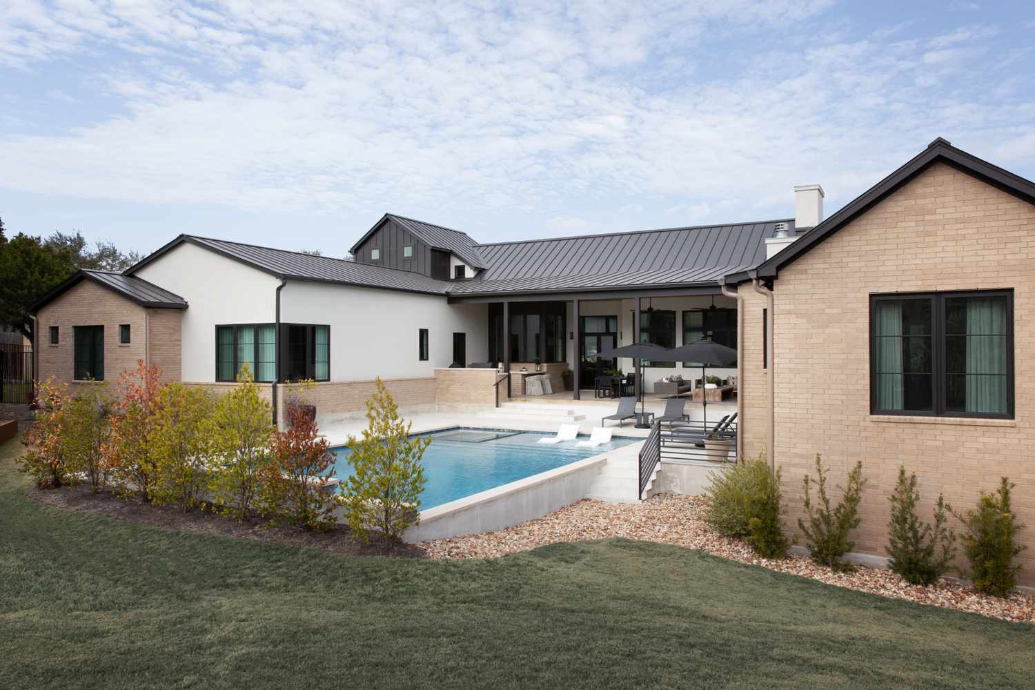 small pool landscaping idea
