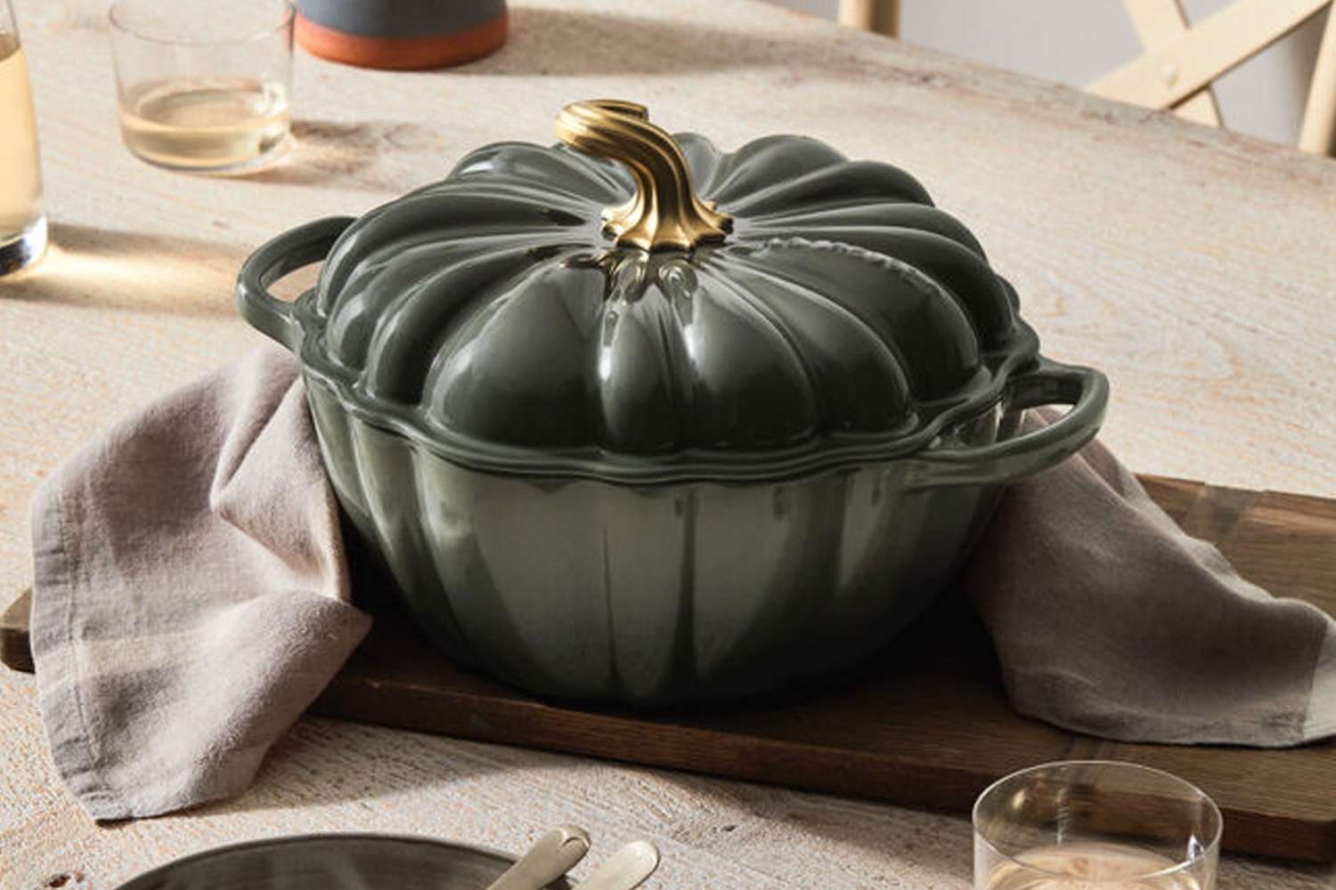  Le Creuset Pumpkin Cocotte 