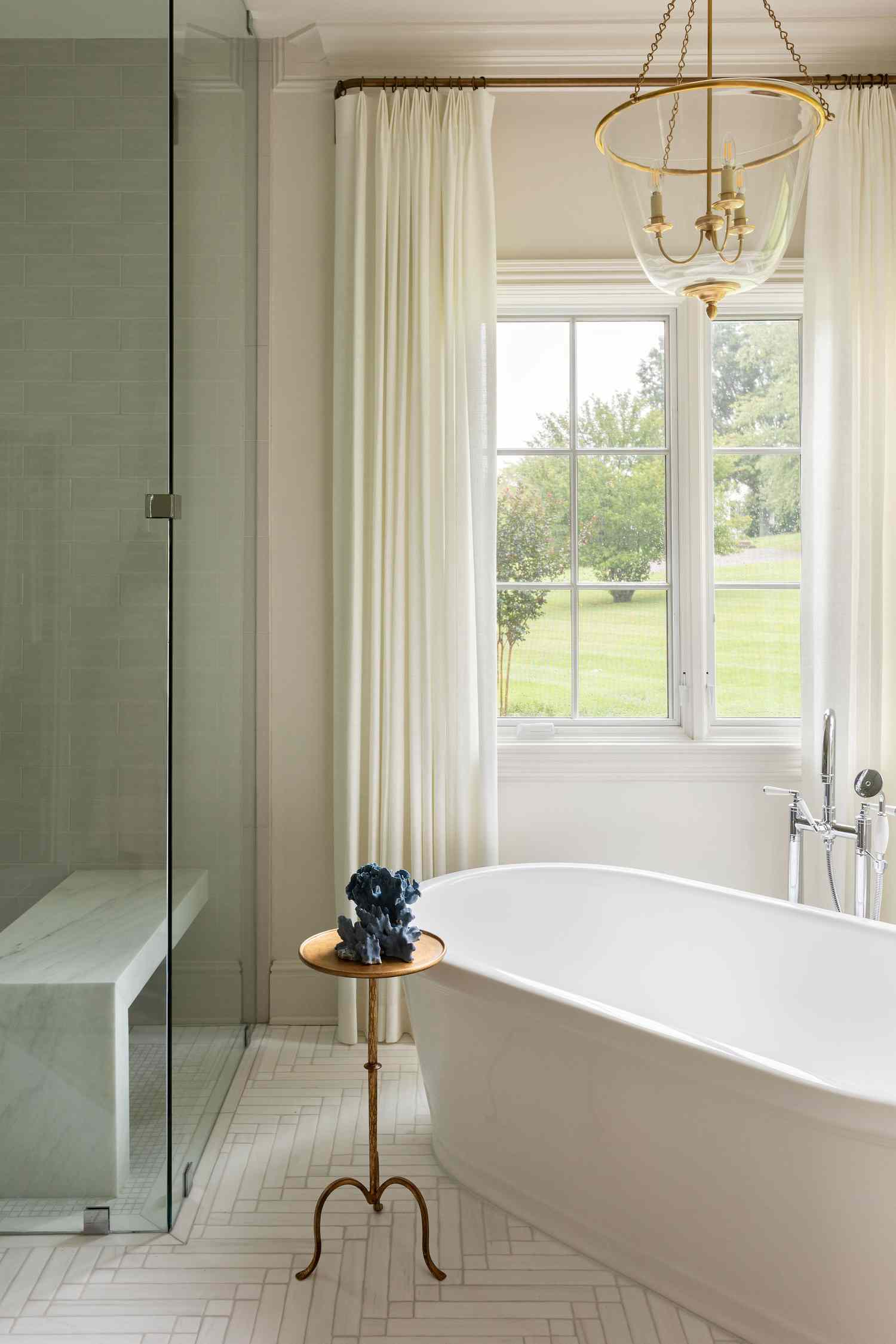 pendant above bathtub cozy light idea