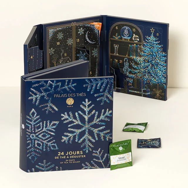 Palais des Ths advent calendar with tea sachets displayed