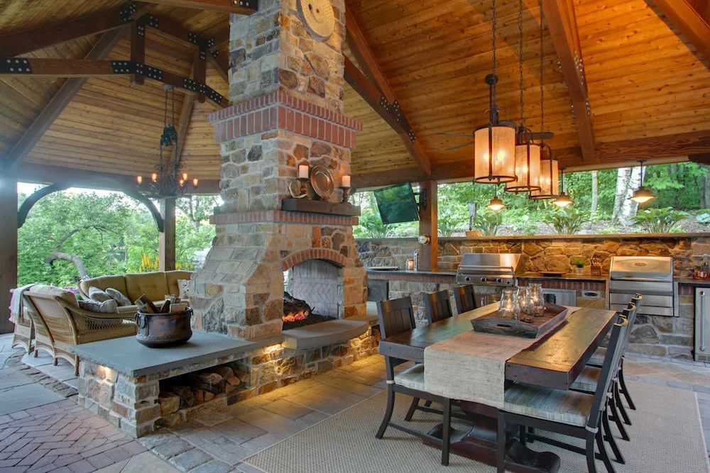 Chateau Outdoor Kitchen