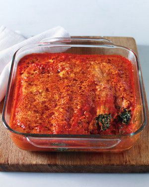 med106330_1210_din_spinach_manicotti.jpg