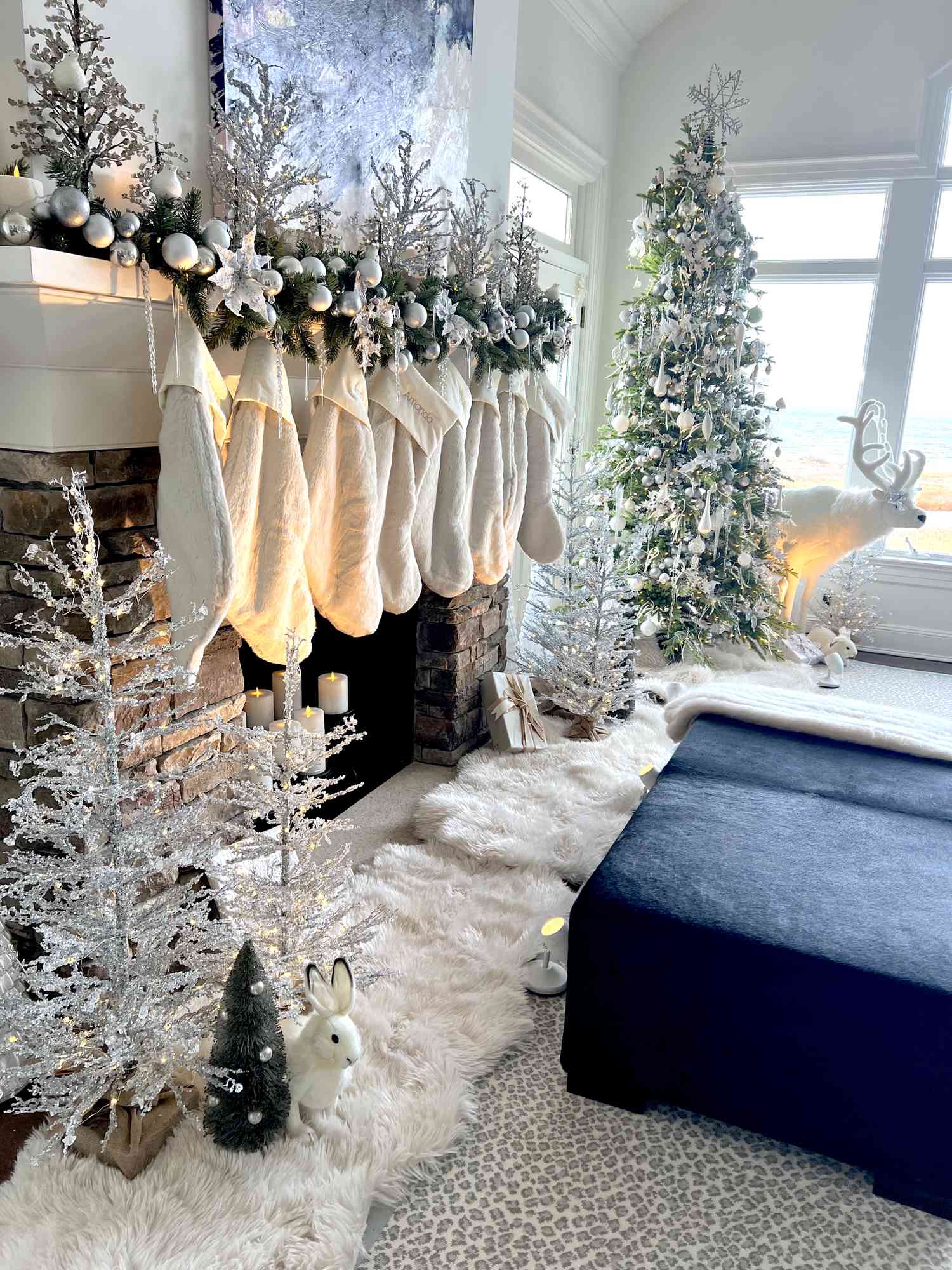 winter white christmas color scheme