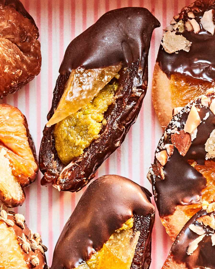 Date Bon-Bons with Pistachio Paste