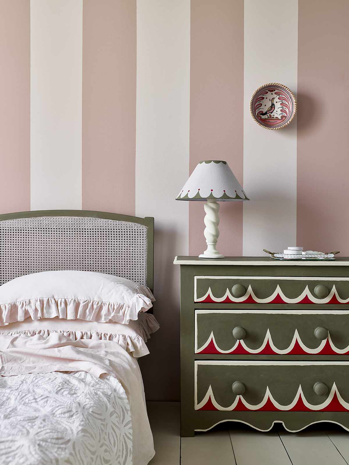 sage green chalk paint nightstand in pink bedroom