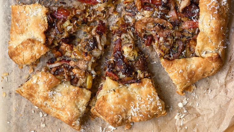 mushroom bacon galette