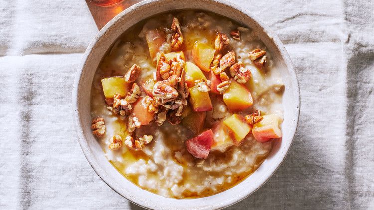 spiced apple oatmeal 
