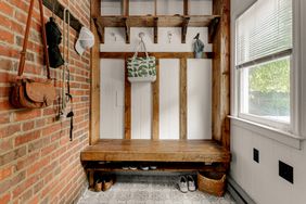 mudroom organization 
