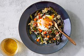 very veggie fried rice with eggs