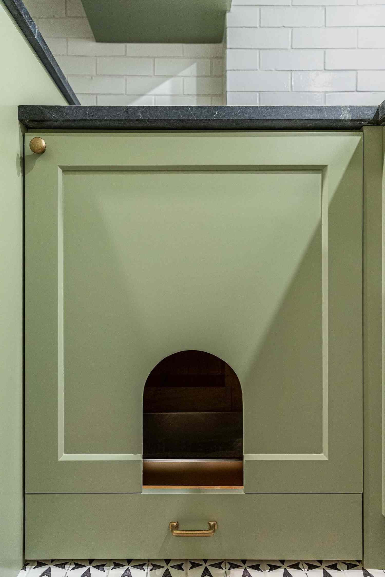 Kitty Litter Den in Laundry Room