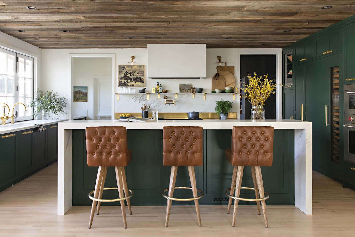 colorful kitchen countertop with textured seating