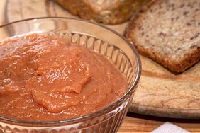 tvm3008_091807_applebutter.jpg