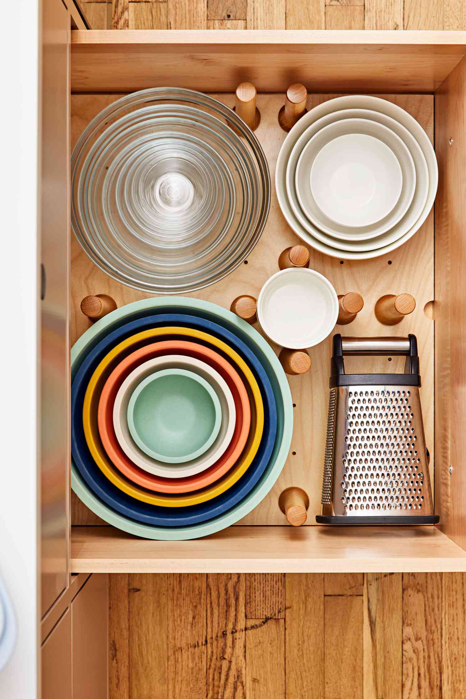 Peg drawer organizing