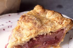 Apple-Raspberry Pie
