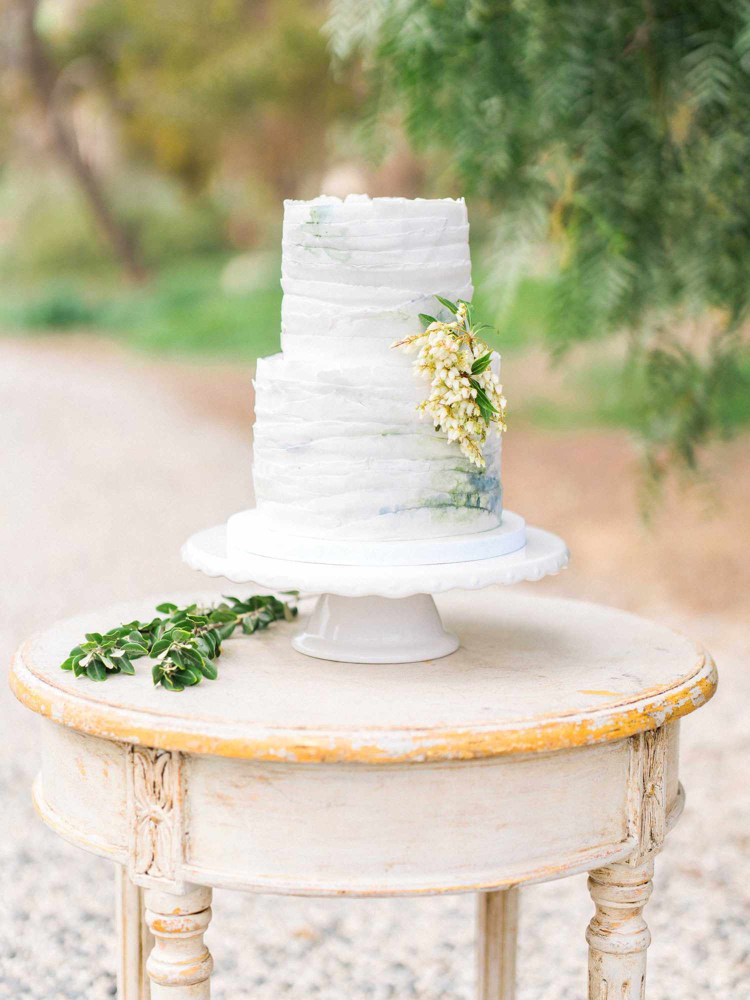 white wedding cake
