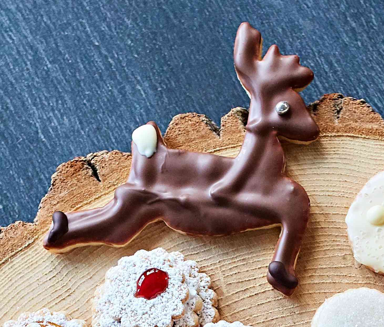 chocolate-dipped sugar cookies