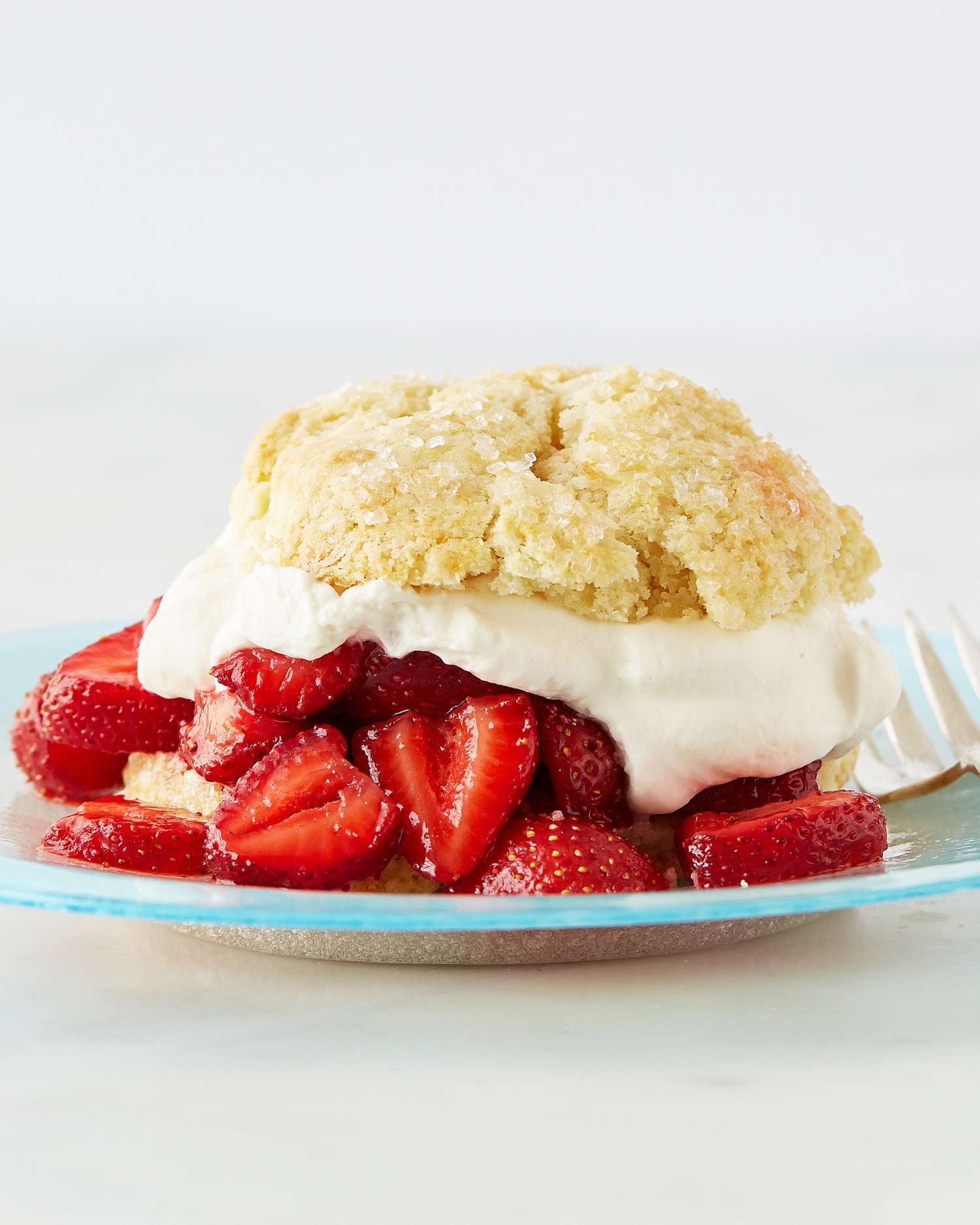 featured-recipe-strawberry-shortcake-100-vert-d113085.jpg