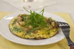 5125_040210_eggie.jpg