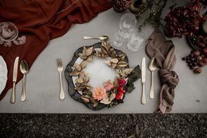 fall wedding color palette lilly red