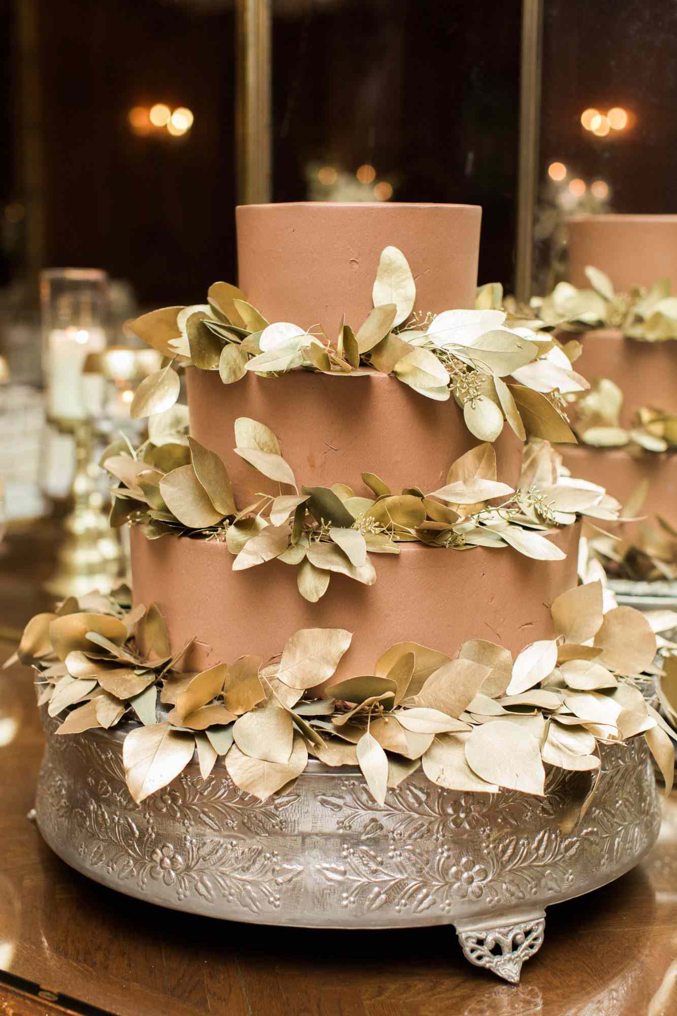 chocolate wedding cake