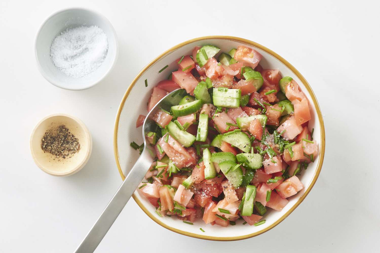Grilled Cauliflower with Spiced Yogurt Sauce