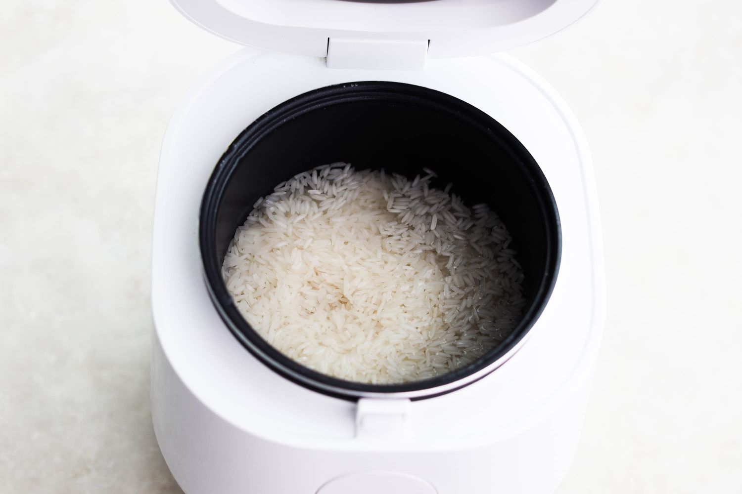 How to Make Perfect White Rice in a Rice Cooker - cooking