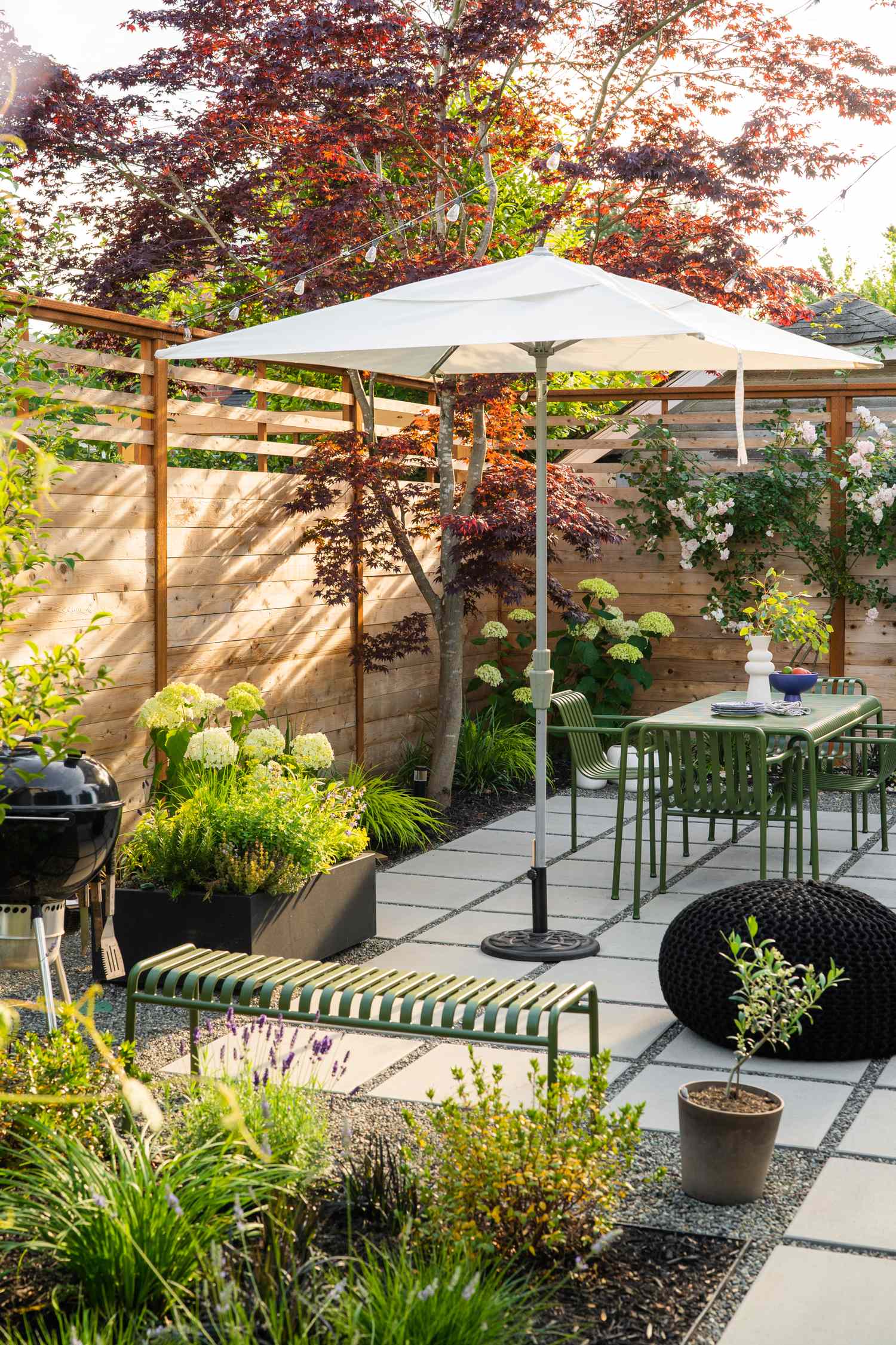 Powder-coated metal bench