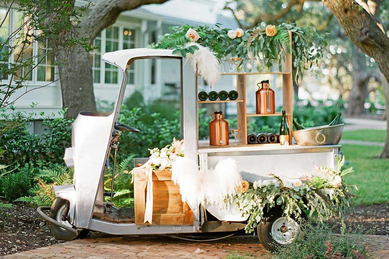 champagne wedding ideas golf cart as drinks stand