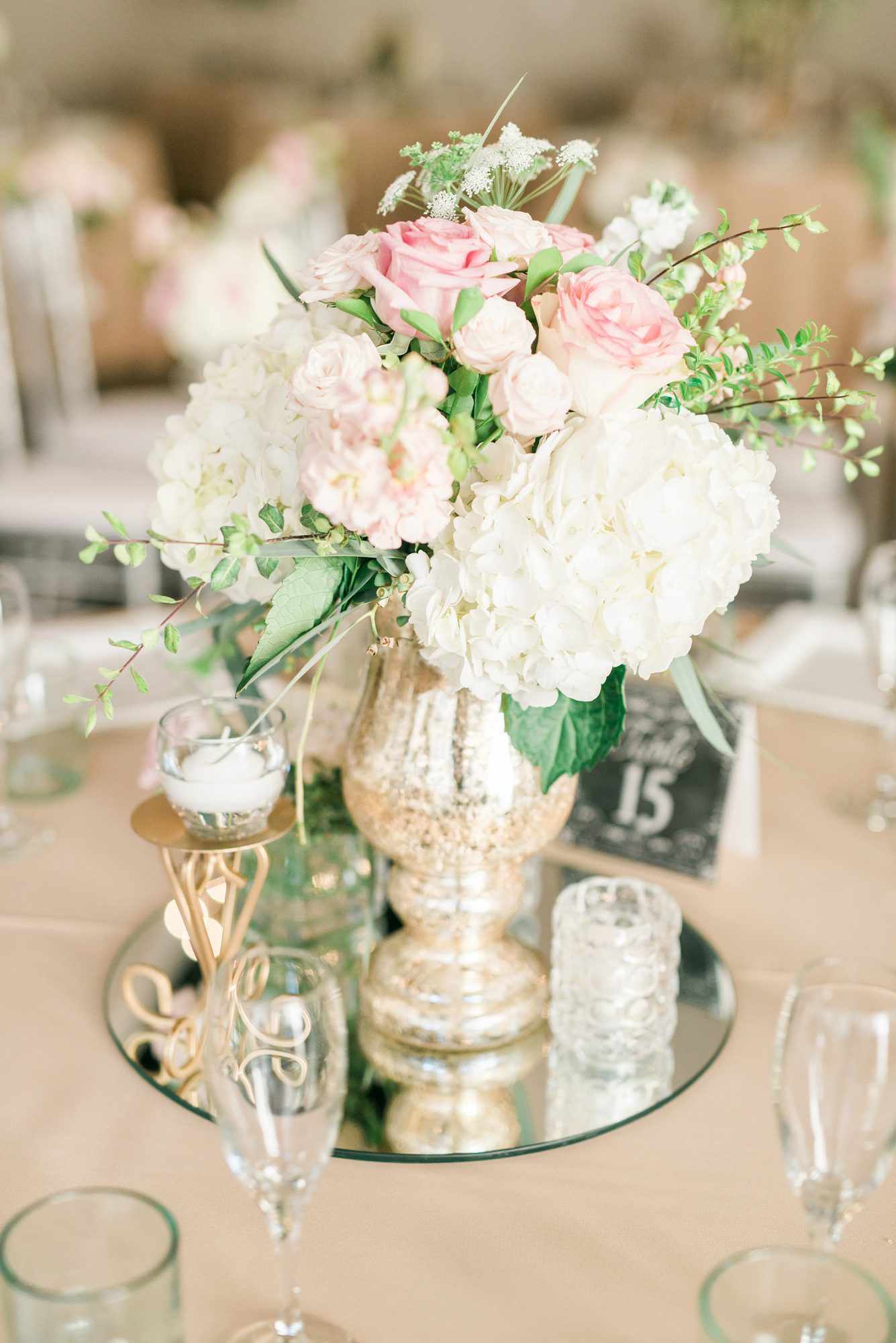classic centerpieces monique hessler