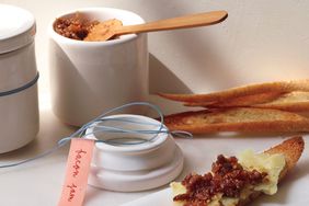 bacon-jam-061r-md110598.jpg