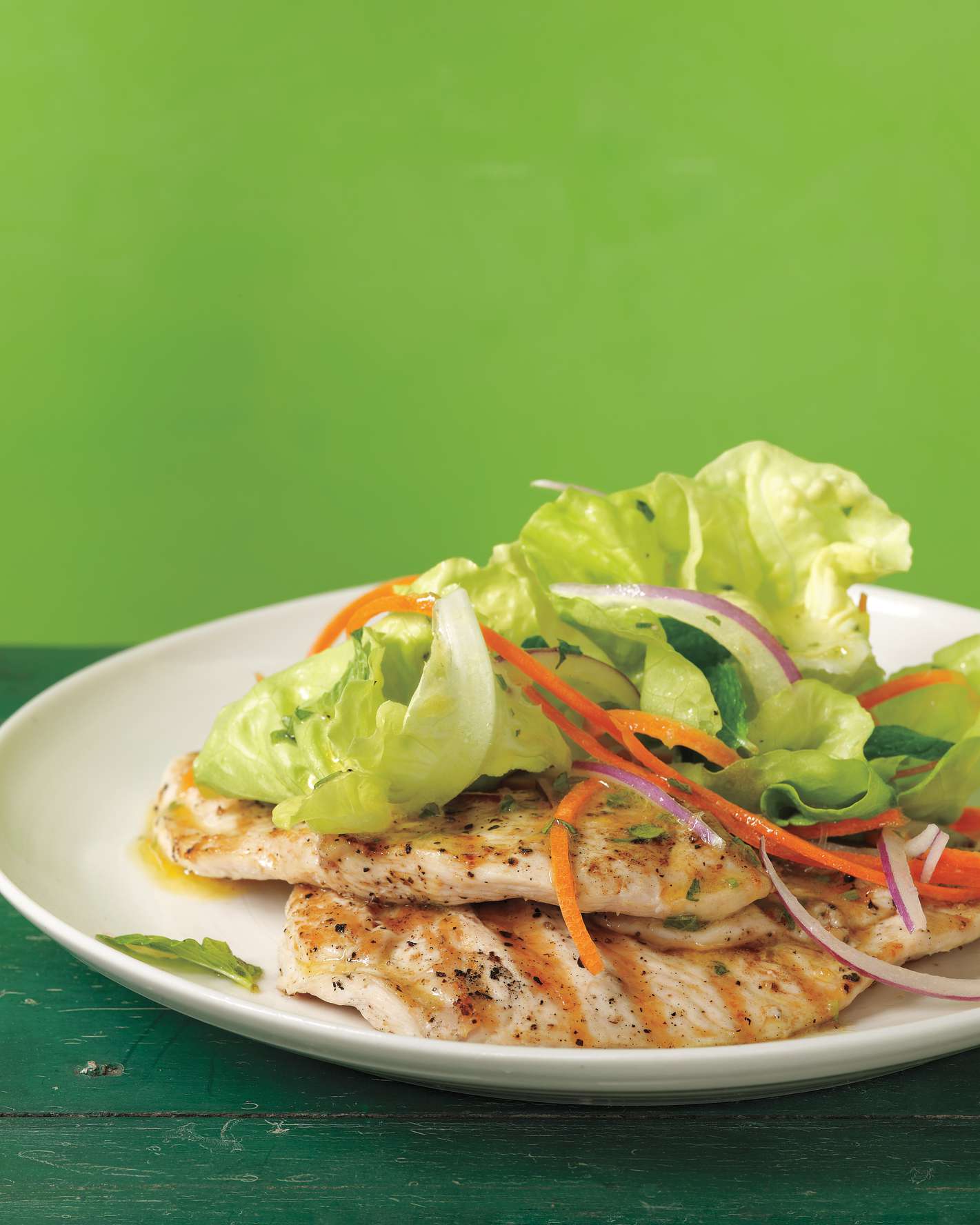 grilled-chicken-paillards-med108164.jpg