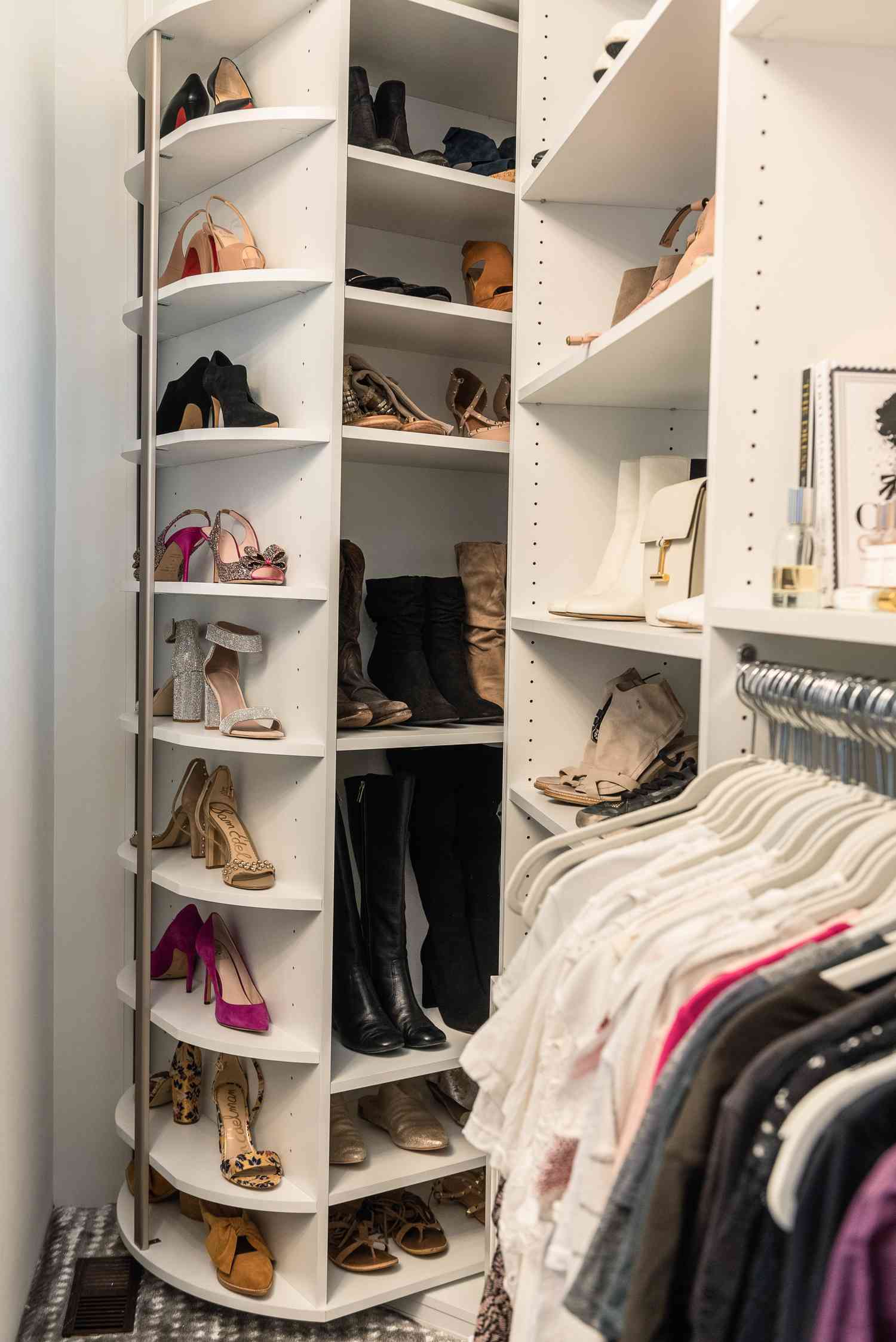 corner space small closet