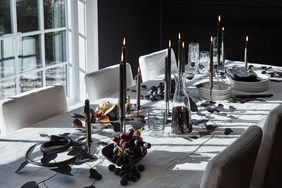 creeping vine tablescape with black candles