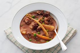 lamb-navarin-140-d111289.jpg