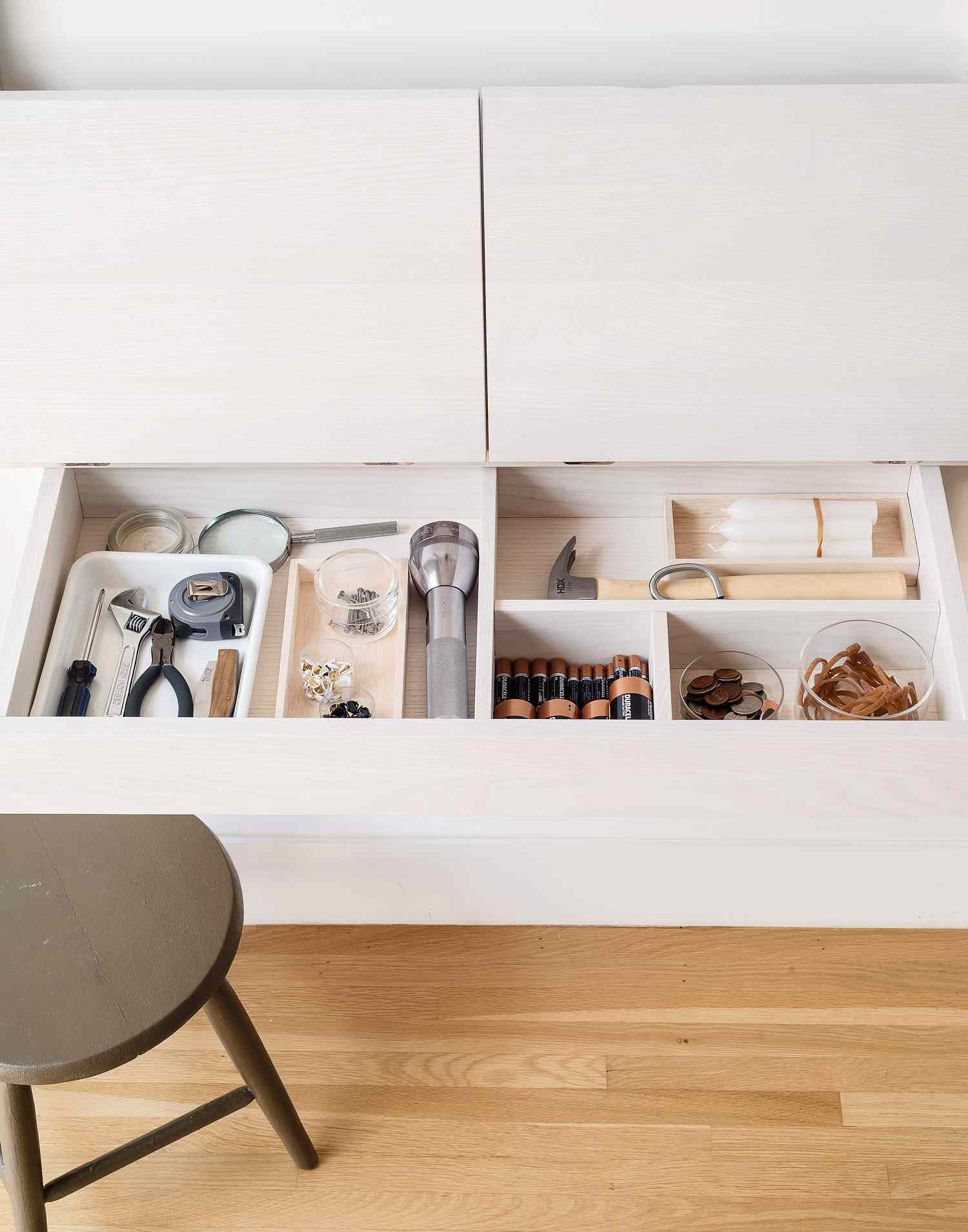 remodelista-junk-drawer-1217
