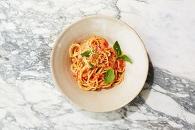 Spaghetti and Fresh Marinara with Basil