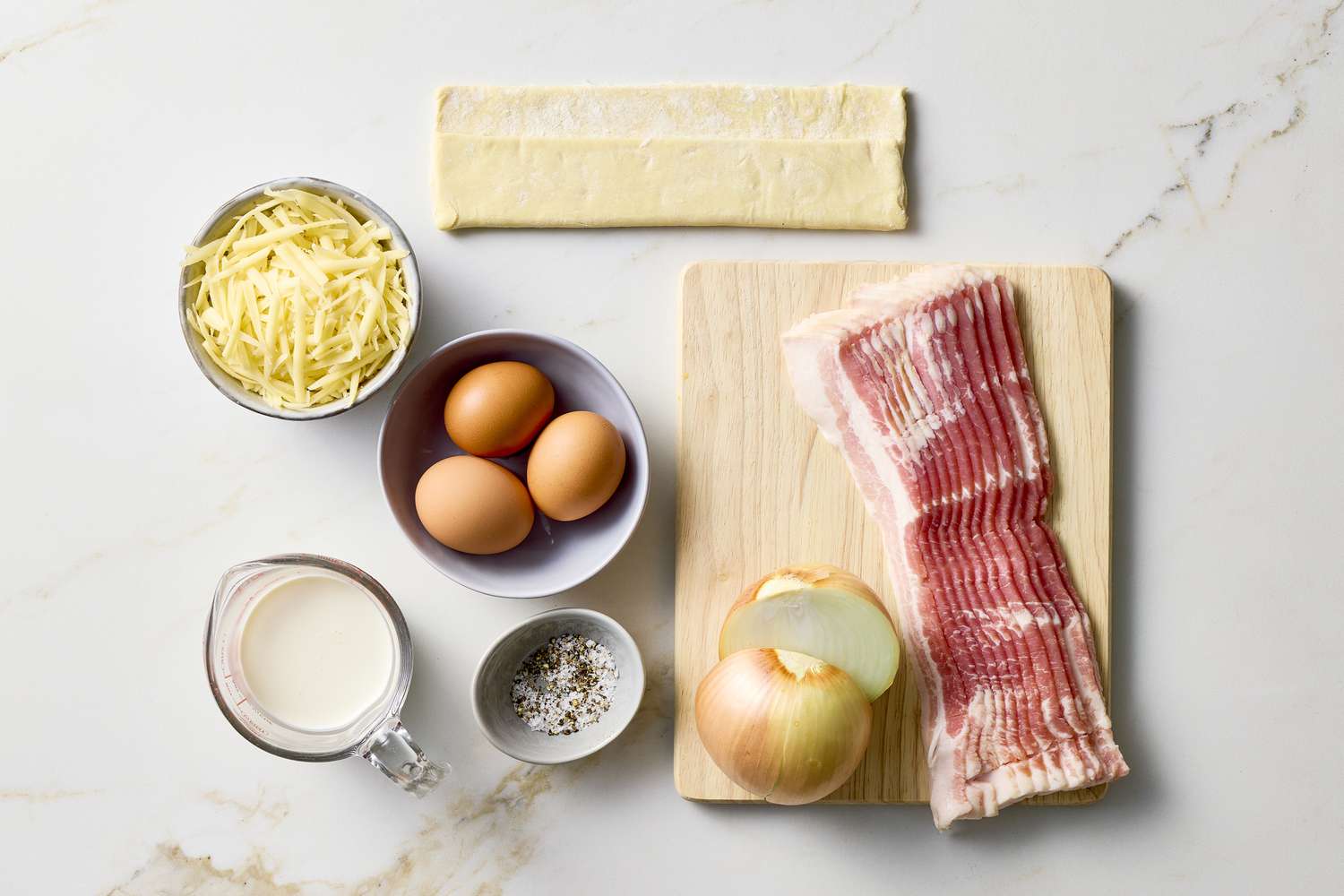 Breakfast casserole with bacon