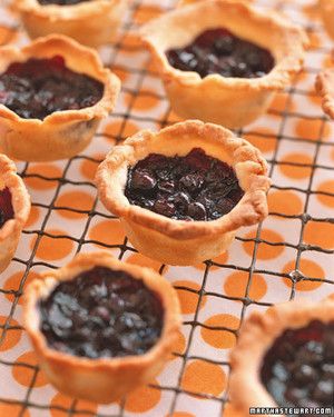 0306_kids_blueberrytarts.jpg