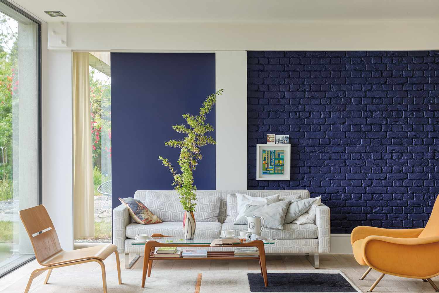 living room navy blue painted walls