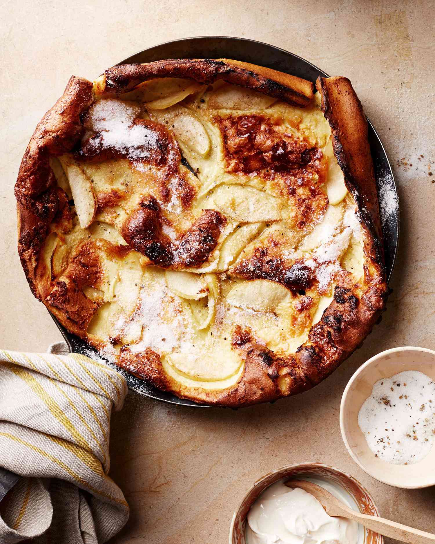 dutch-baby-0077-hero-d113086.jpg