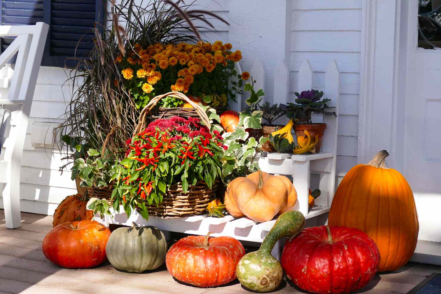 Perishable Fall Decor on Porch