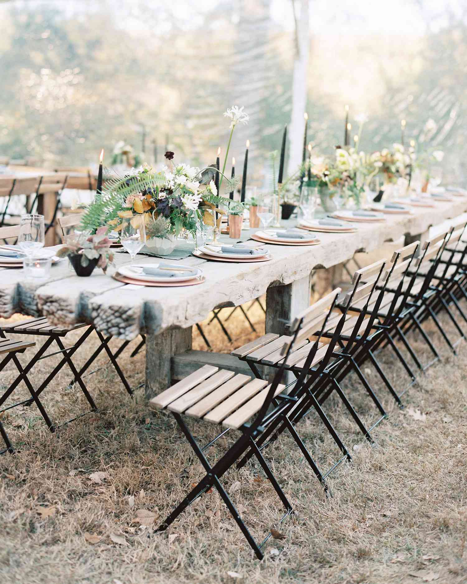 wedding table candles plants