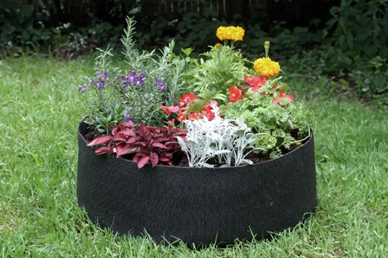 Fabric raised garden bed 
