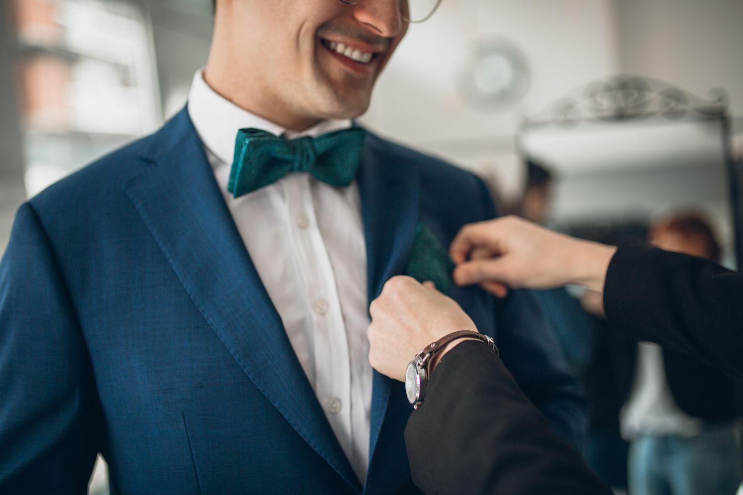 folding pocket square into suit pocket