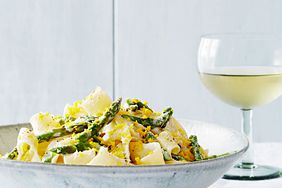 egg noodles with asparagus and grated egg yolks