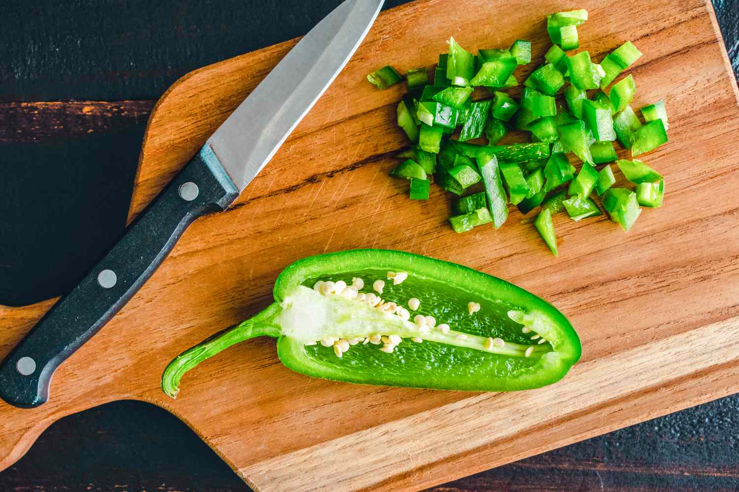 JalapeÃ±o on cutting board