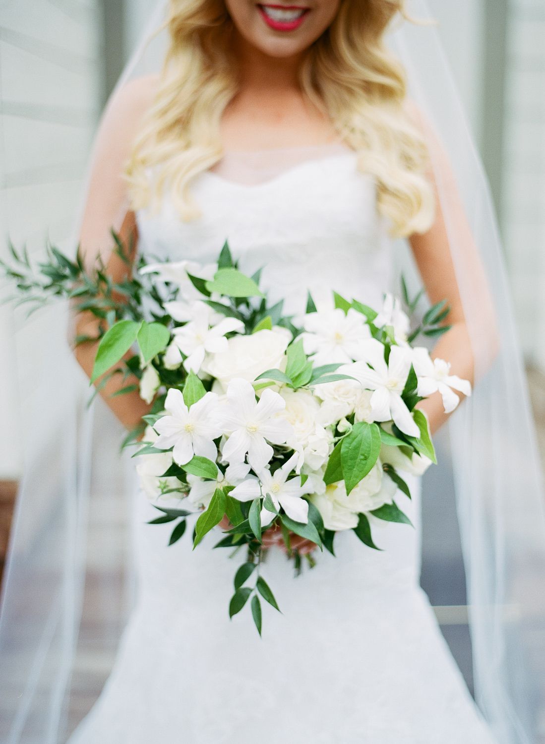 shannon jon wedding bouquet