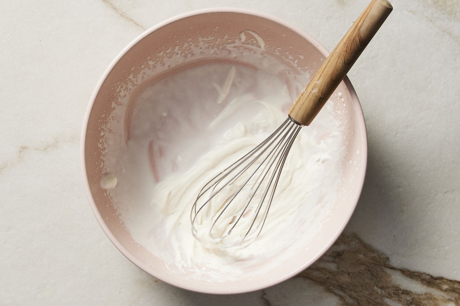Topping for key lime bars in bowl