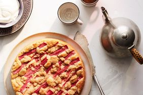rhubarb crumb cake recipe circle plate